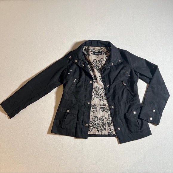 Guess Women’s Black Rain Repellant Utility Jacket, Zip + Button Closure, Medium - Picture 2 of 9